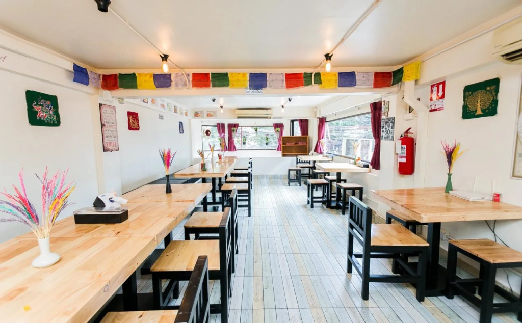 AlphaBed Hostel Bangkok
