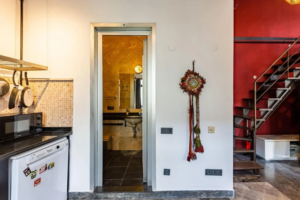 Dreamy Duplex Flat With Terrace Near Galata Tower