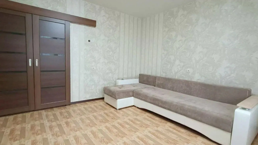 2-к. кв. на Ястынской 15