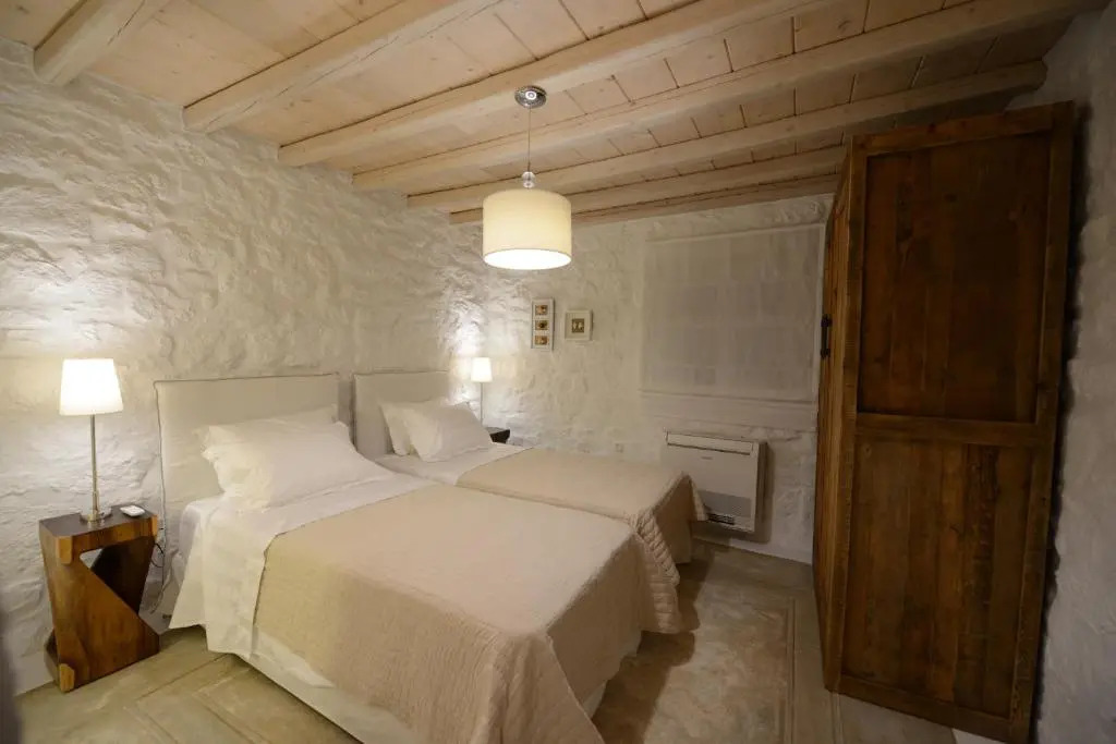 Villa Ammonite with heated pool by Diles Villas