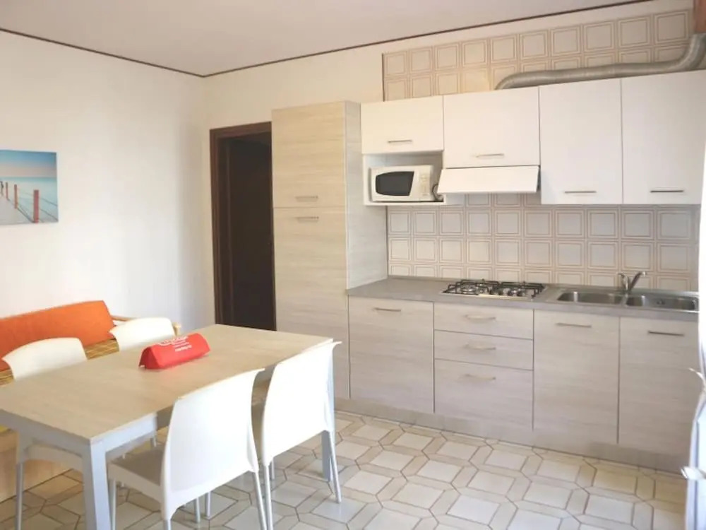 Cozy Apartment 3min From the Beach