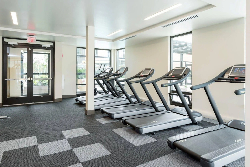 Global Luxury Suites at Downtown Mountain View