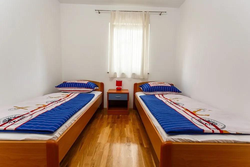 Mare & Mons Seafront Apartments