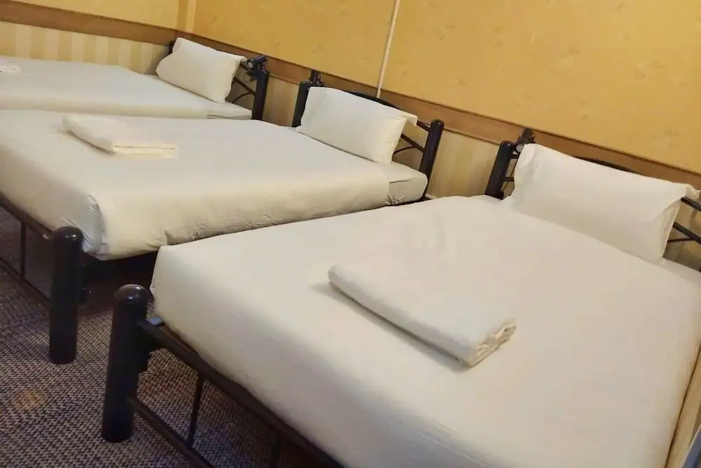T Y Guest House