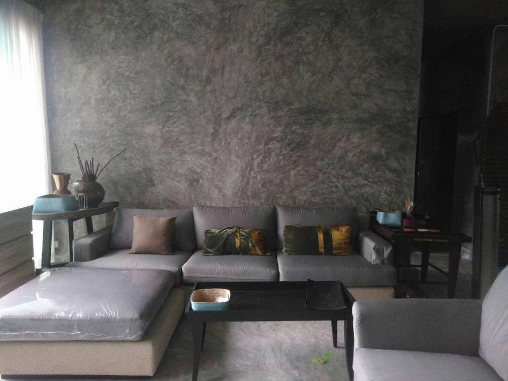 Phuchada Residence