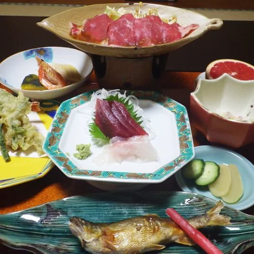 Waraku Yuen