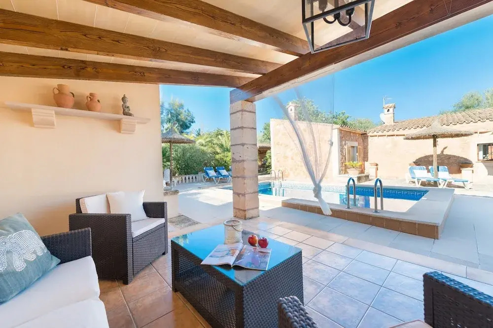 H Rreo in Campos With 3 Bedrooms and 2 Bathrooms