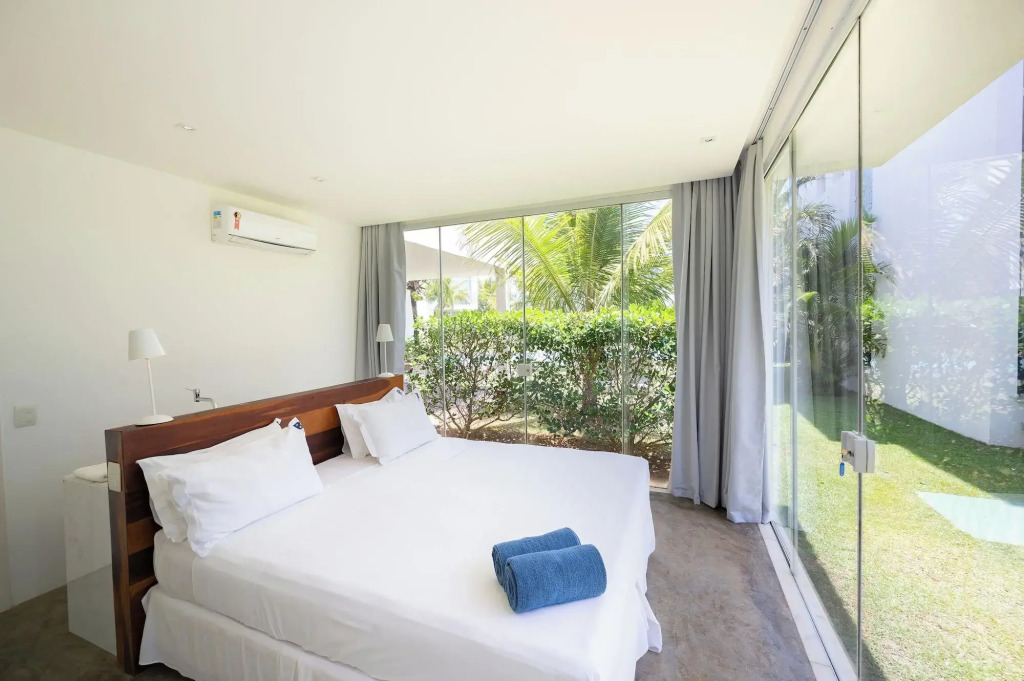 B Blue Beachouses