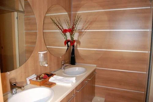 Yeni Tuana Otel