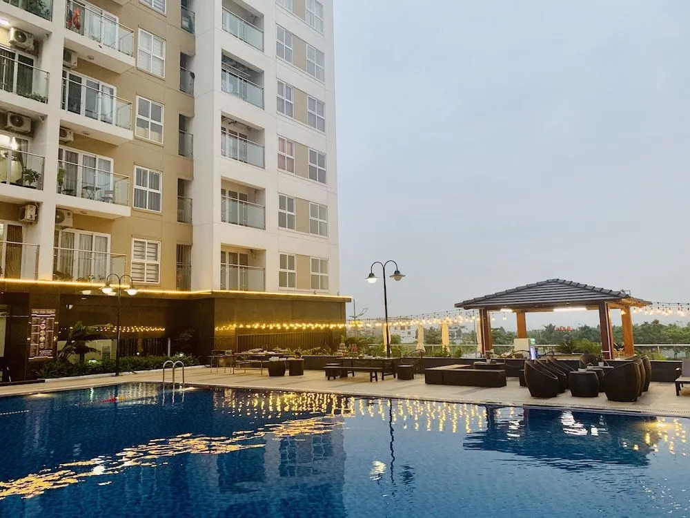 New Life Condotel