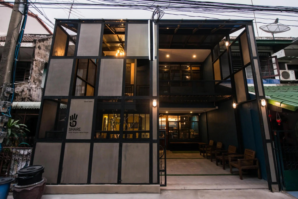 4SHARE Hostel