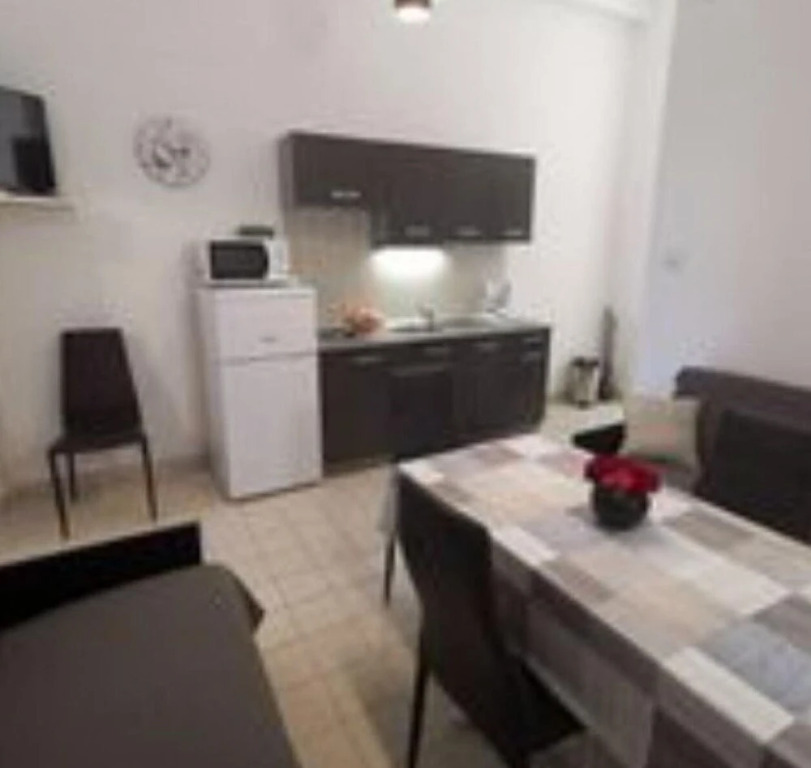 Apartment 2 Sredina Ruza 3 1 pax