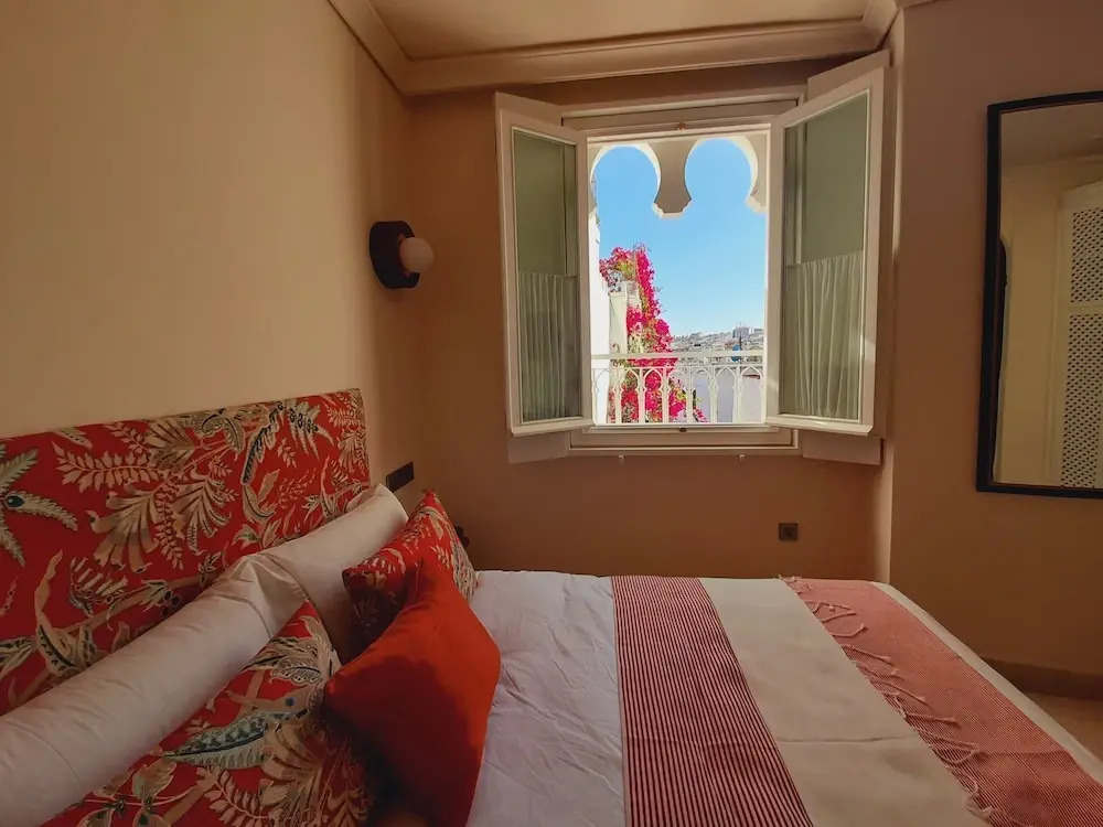 Absinthe Guest House