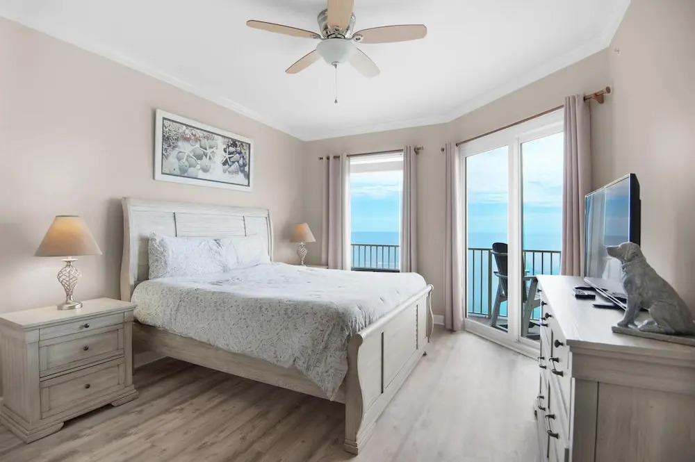 Grandview East 1602