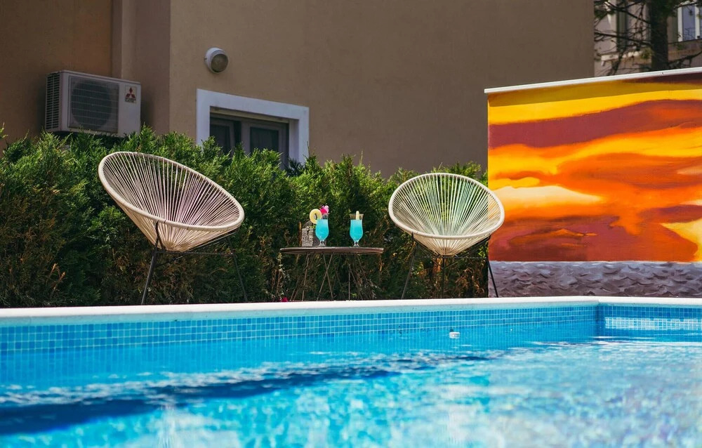 Beautiful Apartment in Promajna With Wifi, Outdoor Swimming Pool and Swimming Pool