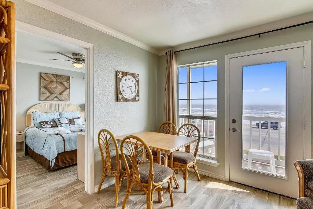 Room with a View by Ryson Vacation Rentals