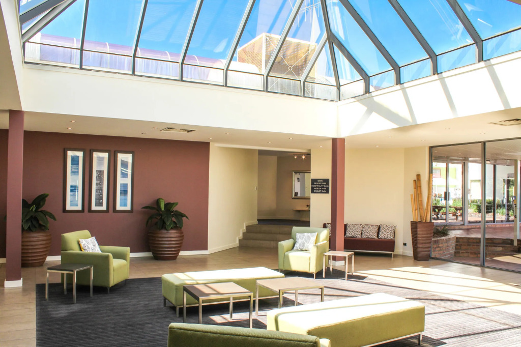 ibis Styles Canberra Eagle Hawk