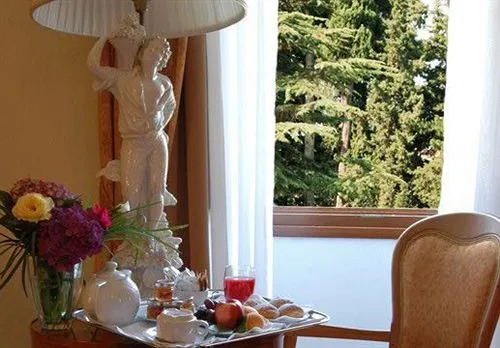Hotel Villa Vecchia