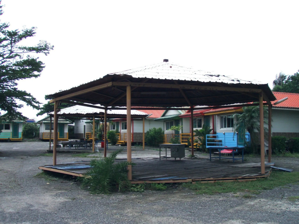 Kenting Dajianshan Cabin