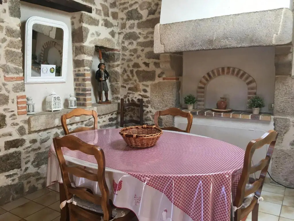 Gîte charmant à la campagne avec terrasse, proche du Puy du Fou et de la rivière Sèvre - FR-1-426-249