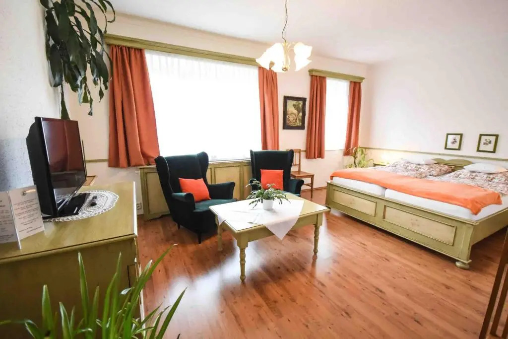 HOTEL DIANA apartments