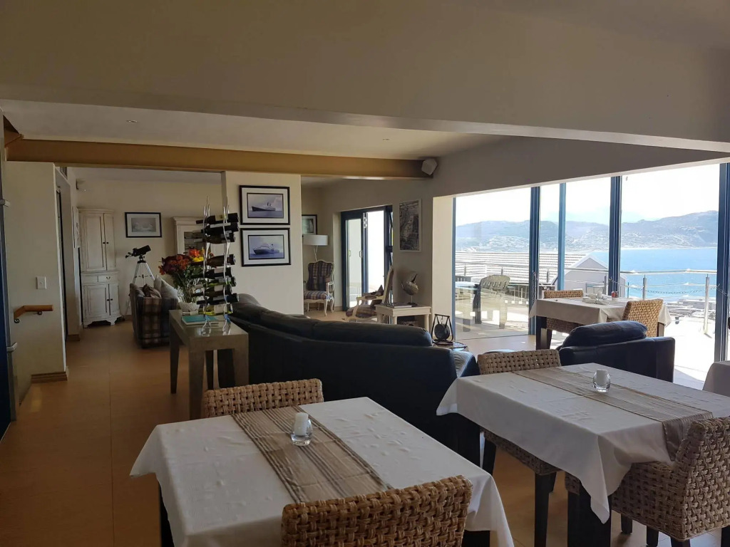 Magellans Hotel