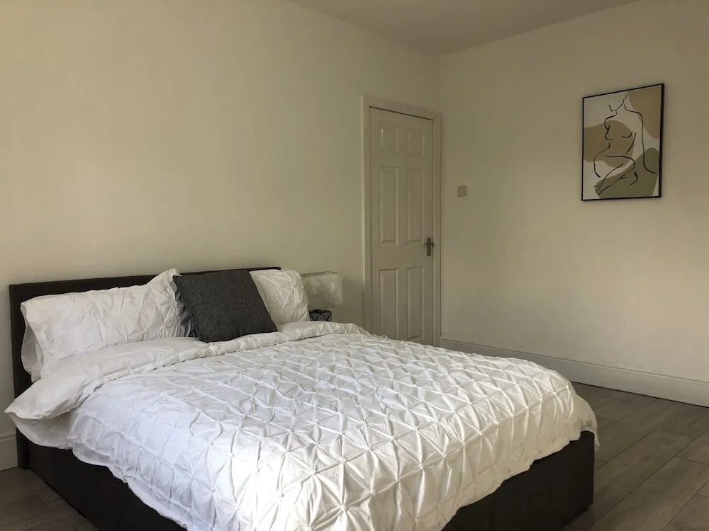 Immaculate 3-bed House in Nottingham