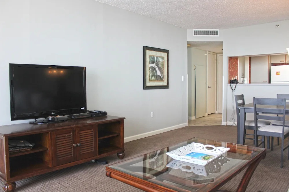 Beautiful Myrtle Beach Condo at Kingston