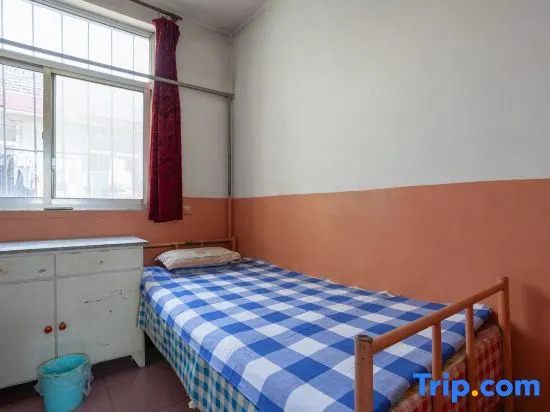 Yantai Dongxing Hostel