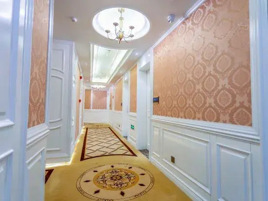 Xinchunlan International Hotel