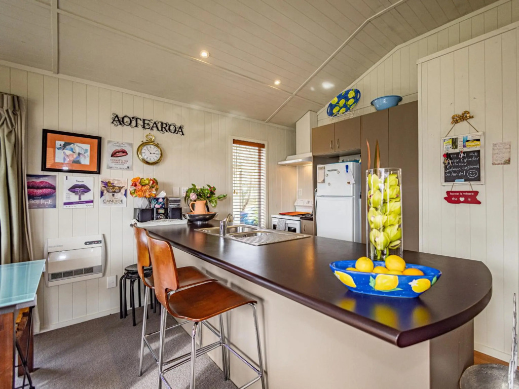 Alpine Way Cottage - Ohakune Holiday Home
