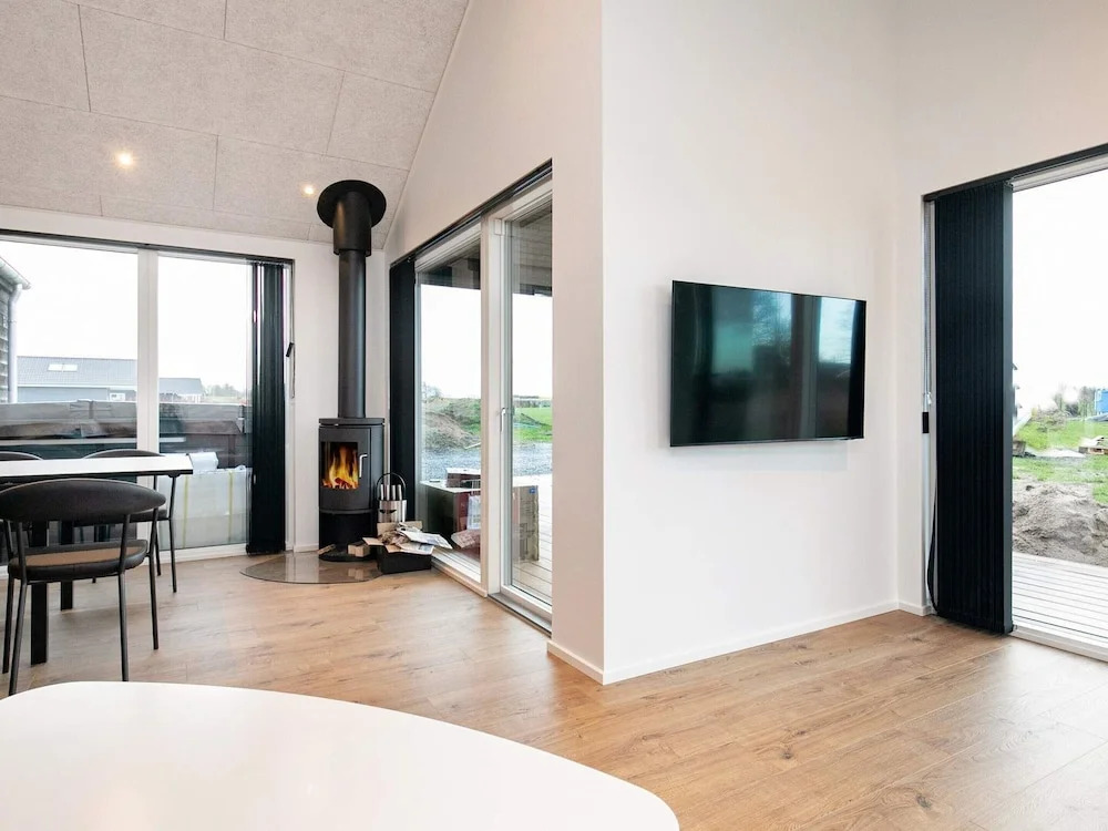 10 person holiday home in Bogense-By Traum
