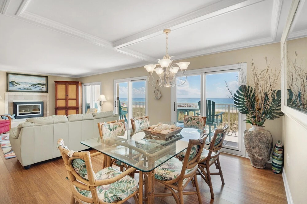 Sea Oats 4 Bedroom Condo by RedAwning