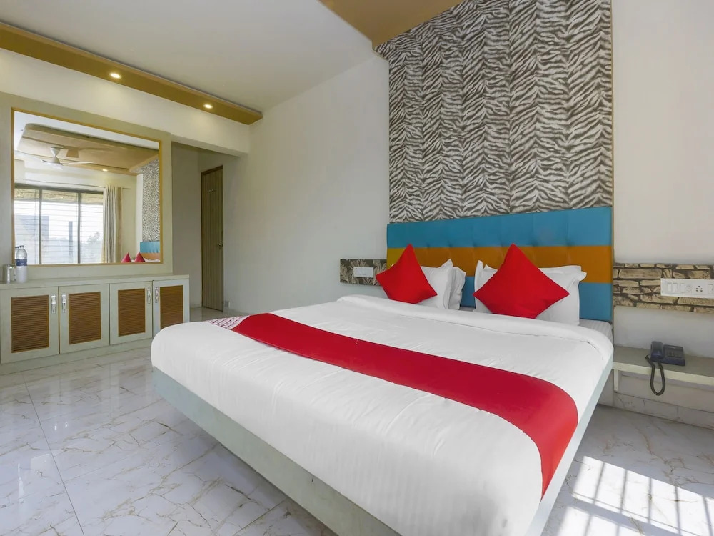 OYO 22375 Hotel Shree Sai Prasad