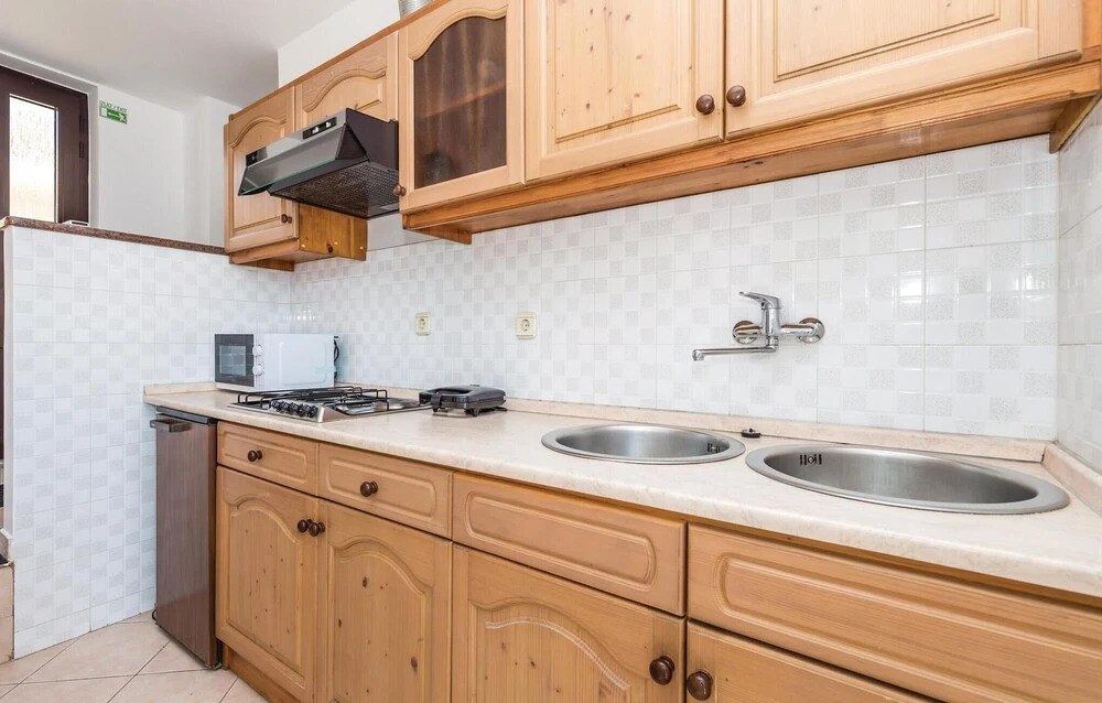 Awesome Home in Matulji With Wifi and 1 Bedrooms