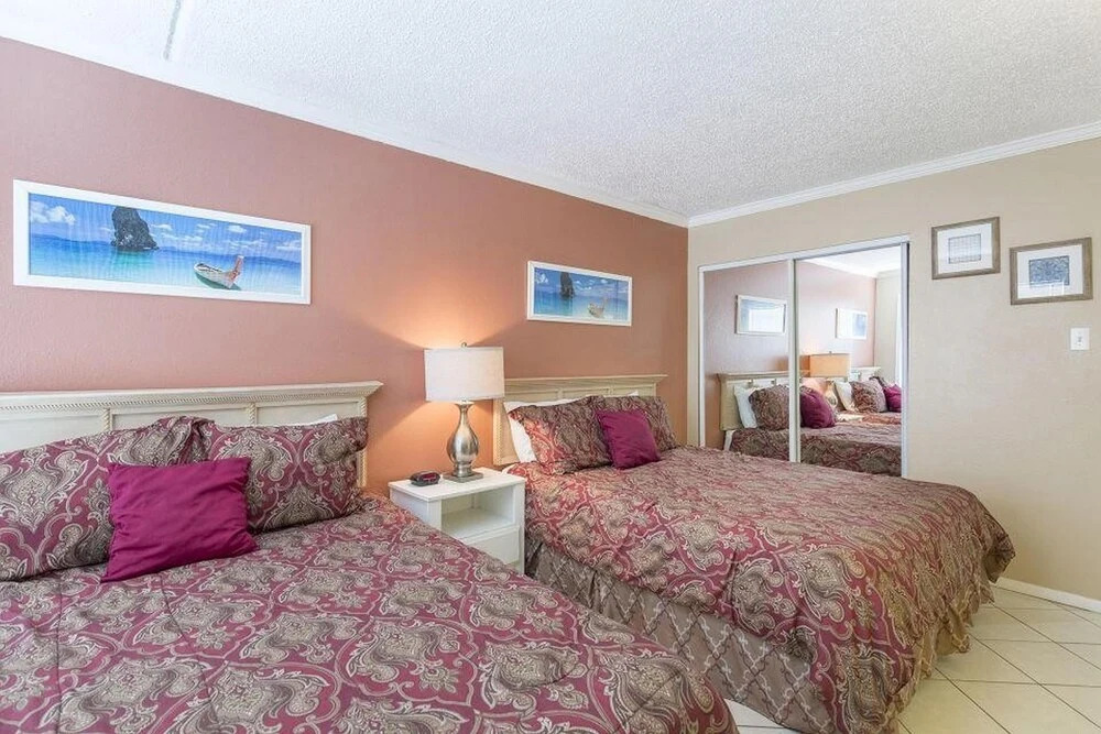 Gulfview II Condominium 211