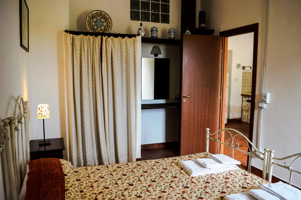 Accommodation ideal for a couple with a bimbo