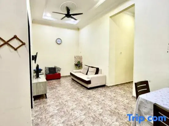 Homestay Selesa KPB Guest House