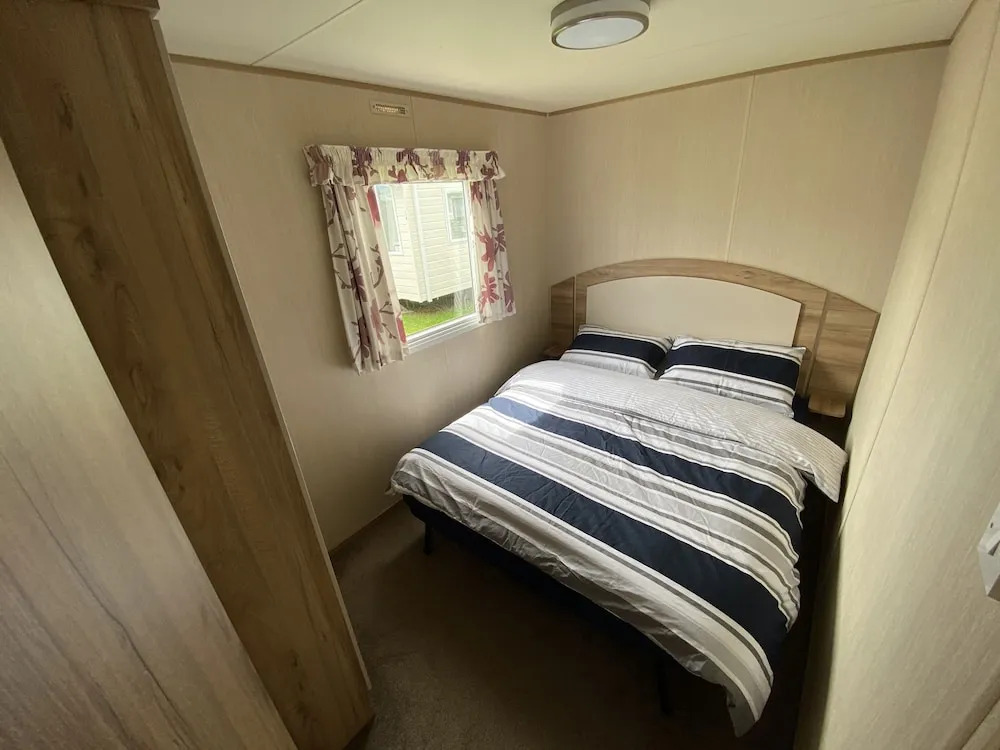3 Bed 8 Berth Caravan in California Cliffs - D53