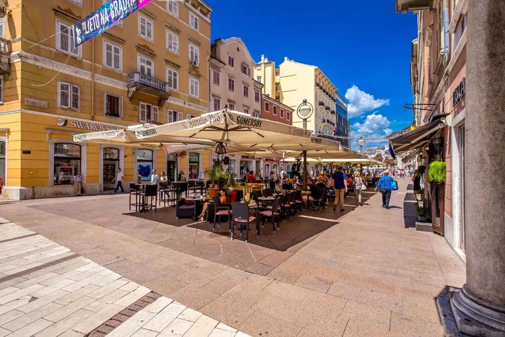 Main Square Studios