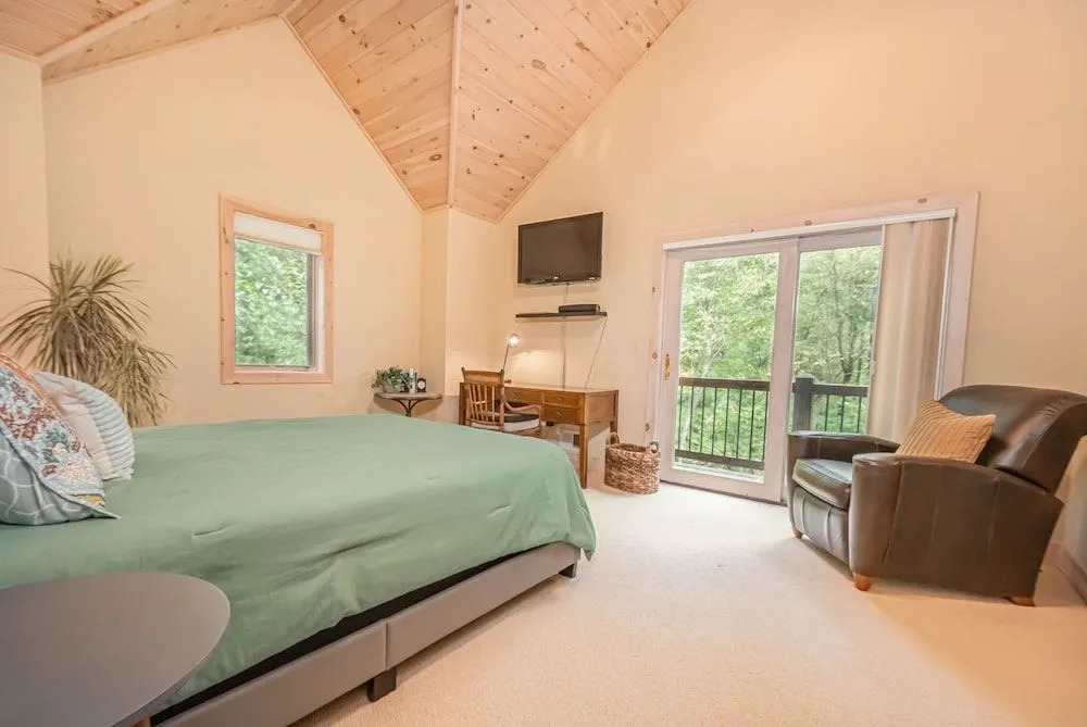 Play-A-Way Chalet