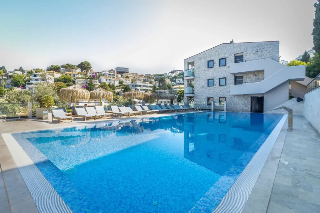The New Hotel Mediteran