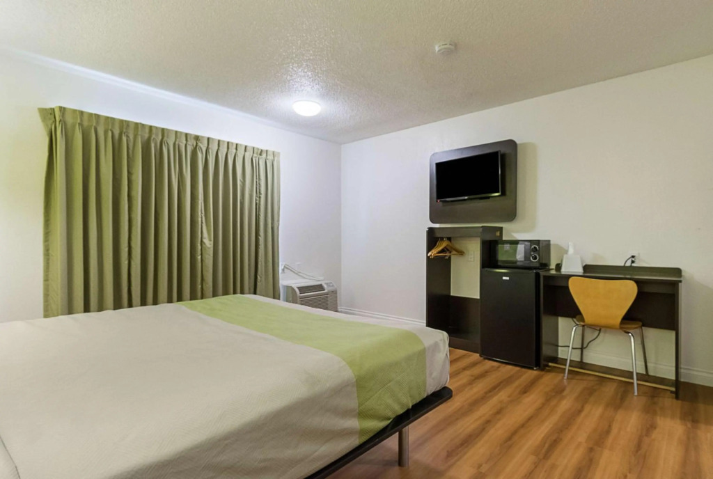 Motel 6-Santa Maria, CA - South