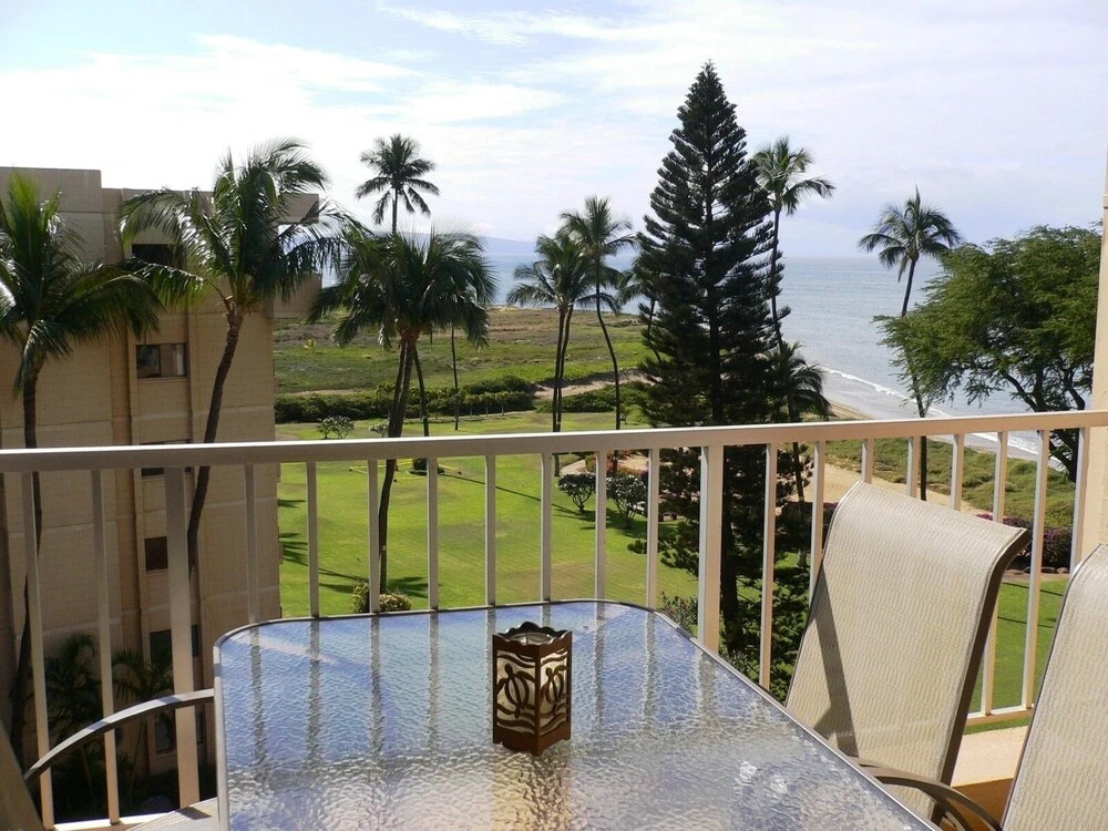 Menehune Shores 627 2 Bedroom Condo