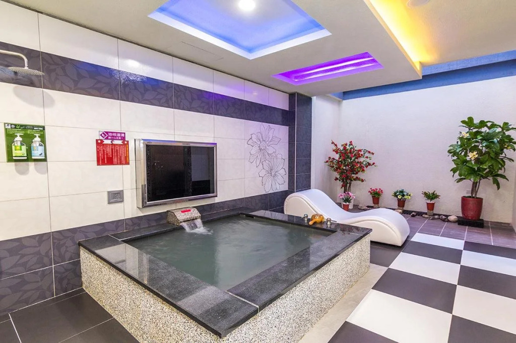 Ting-Shuai Motel