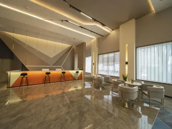 Snail Business Hotel (Jiaxing Pinghu East Lake Scenic Area Branch)