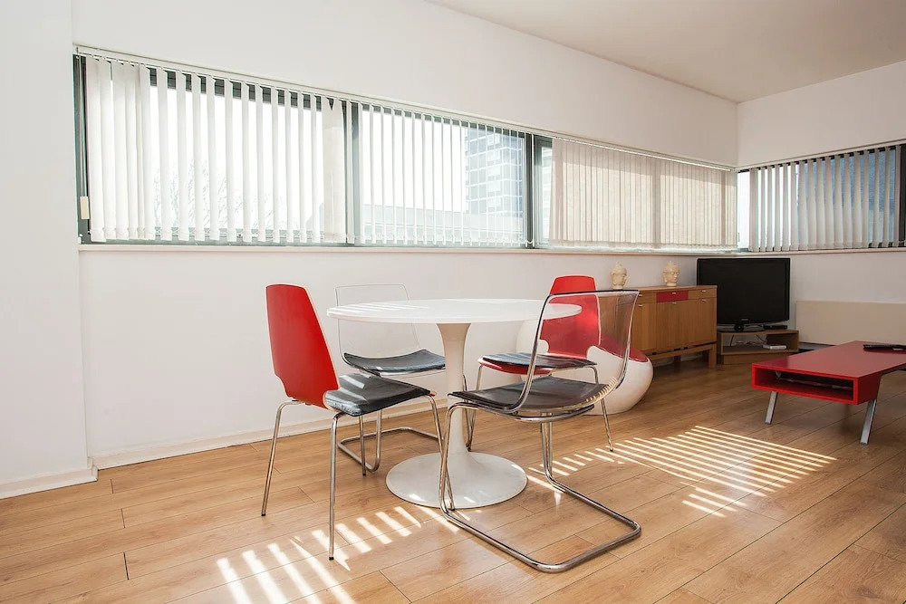 Modern 2 Bedroom Flat In West Ham