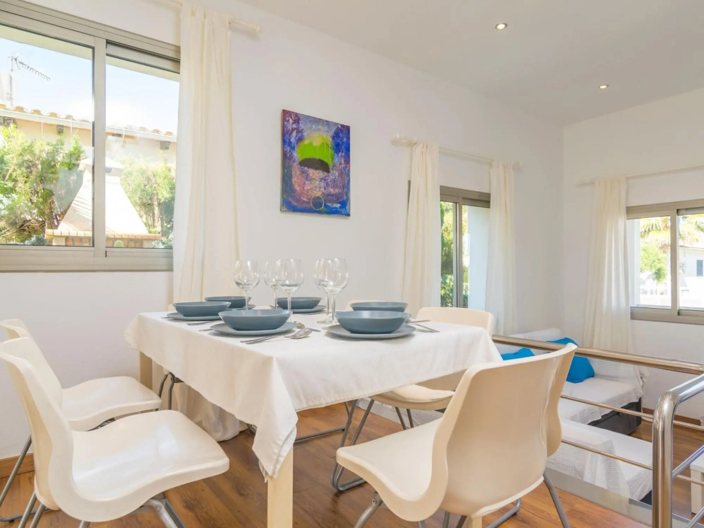 BAHAMAS 2 - Villa for 4 people in Son Serra de Marina.