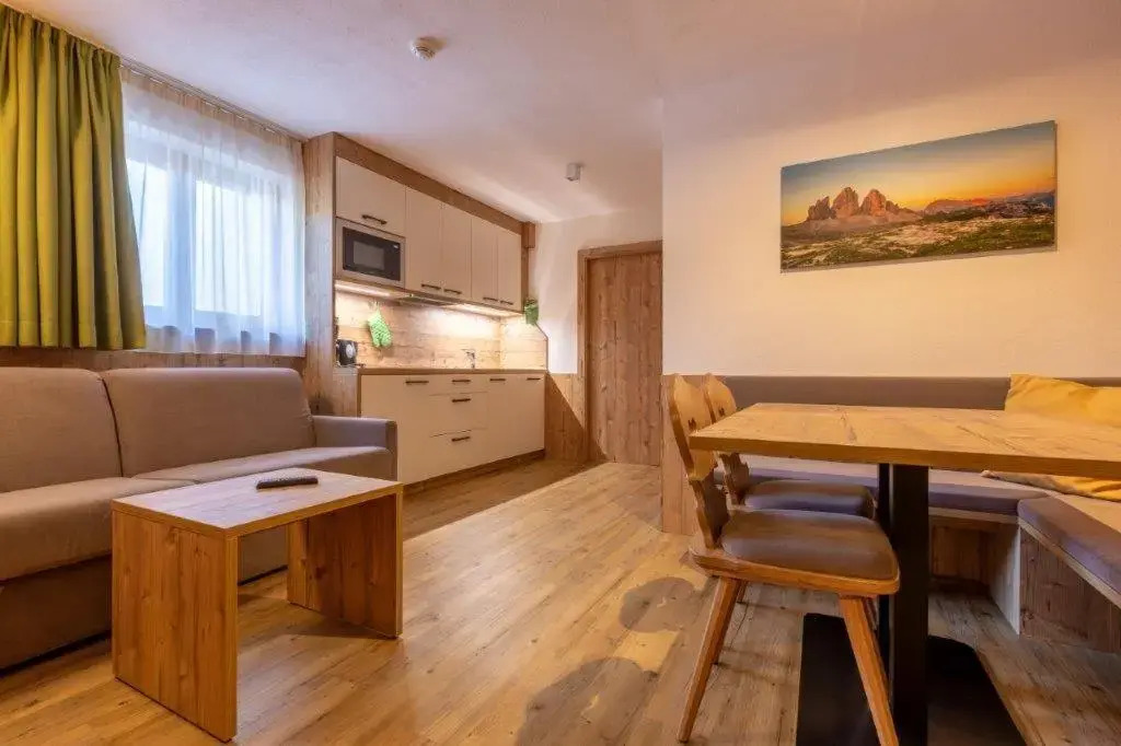 Hotel - Apartment Garni Edelweiss
