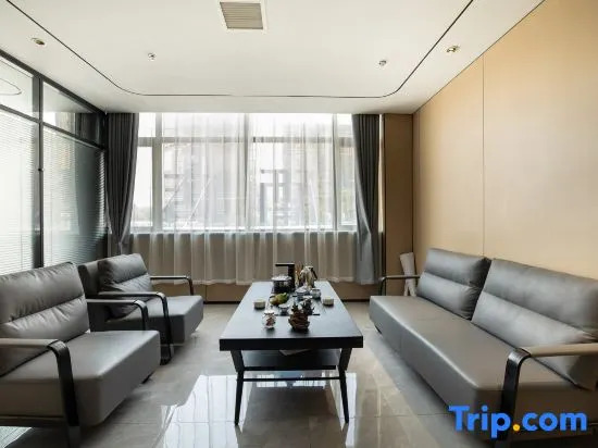 Starway Hotel (Yucheng County Government)